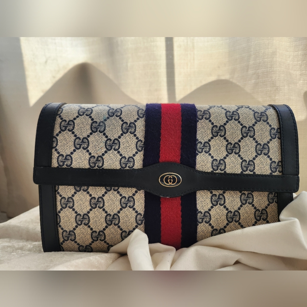 Authentic Gucci Sherryline Clutch Bag
